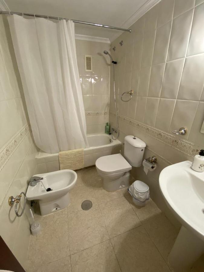 Apartamento Familiar En Barrio Reina Victoria 우엘바 외부 사진